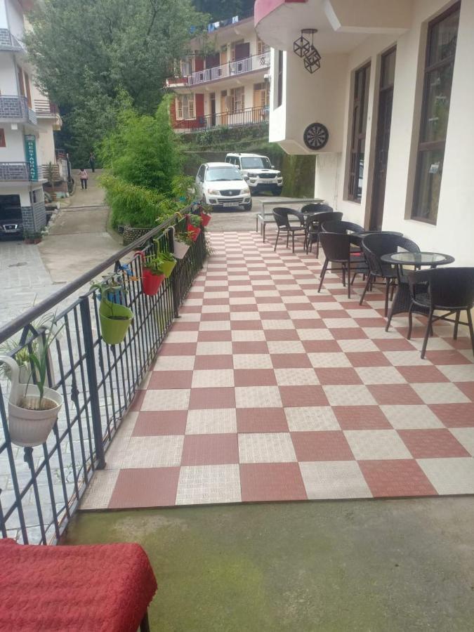 Aman Inn Dharamshala Bagian luar foto