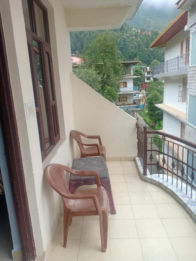 Aman Inn Dharamshala Bagian luar foto