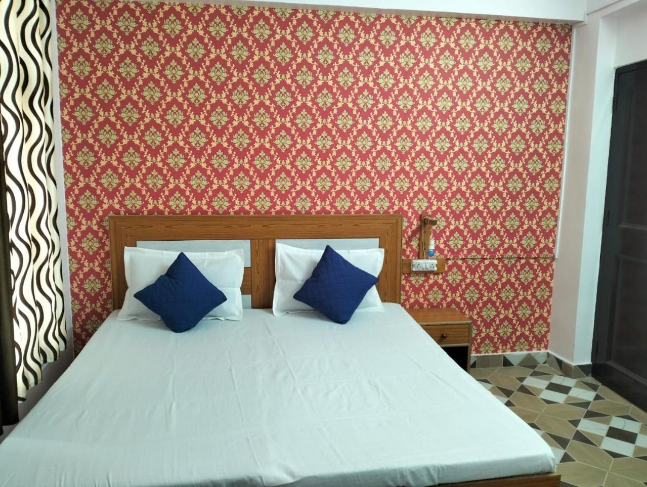 Aman Inn Dharamshala Bagian luar foto