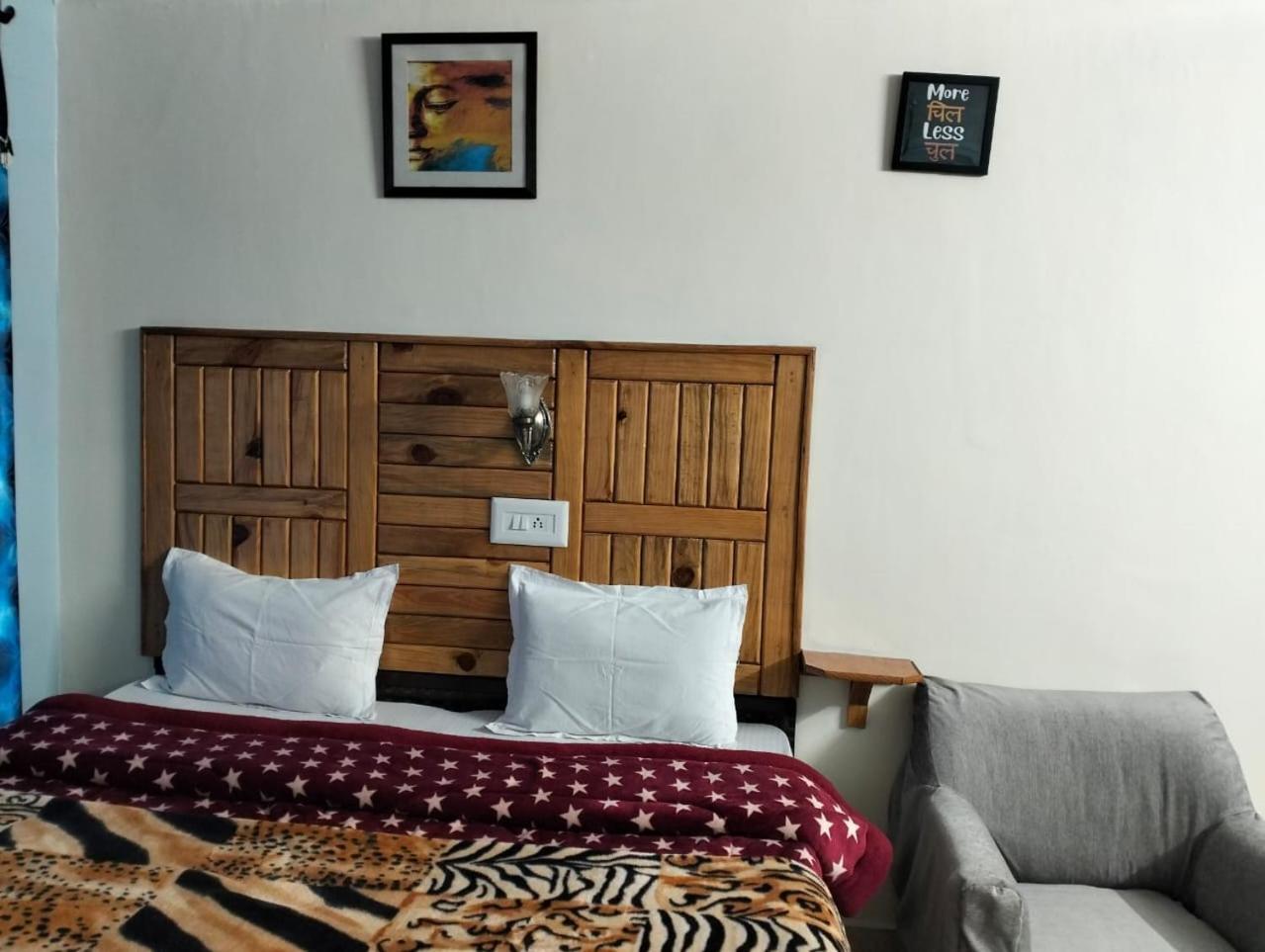 Aman Inn Dharamshala Bagian luar foto