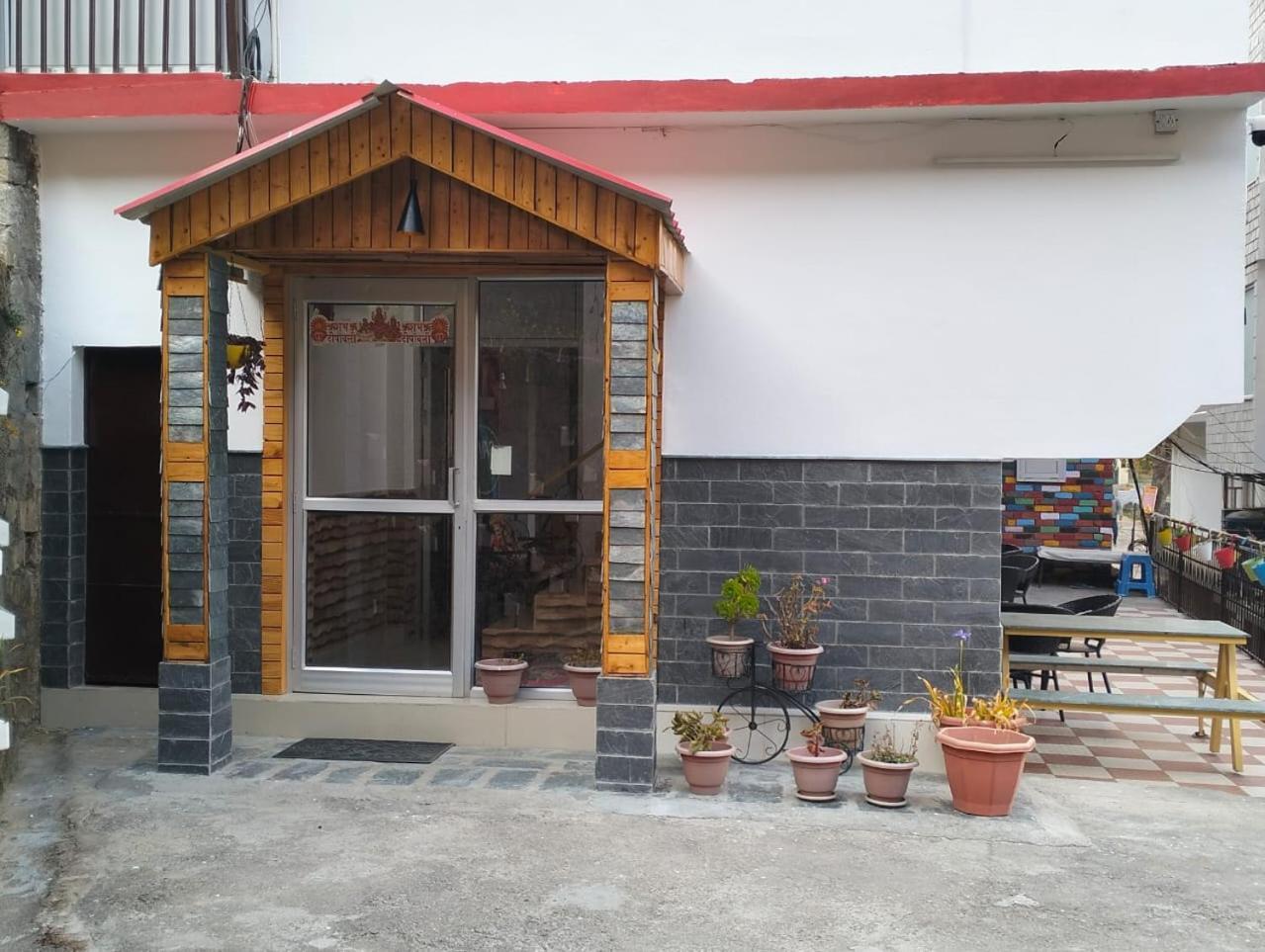 Aman Inn Dharamshala Bagian luar foto
