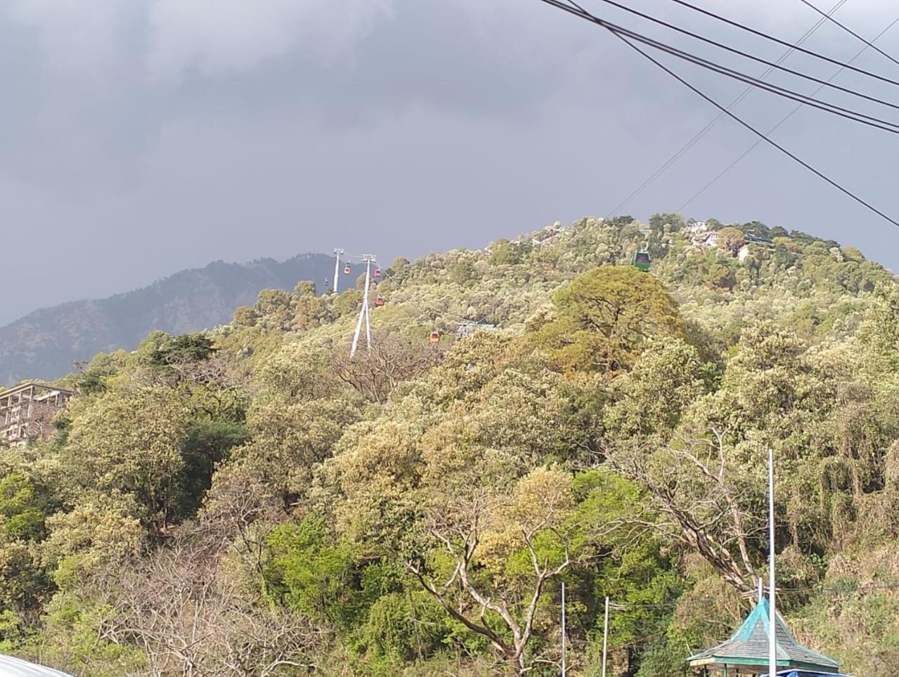 Aman Inn Dharamshala Bagian luar foto