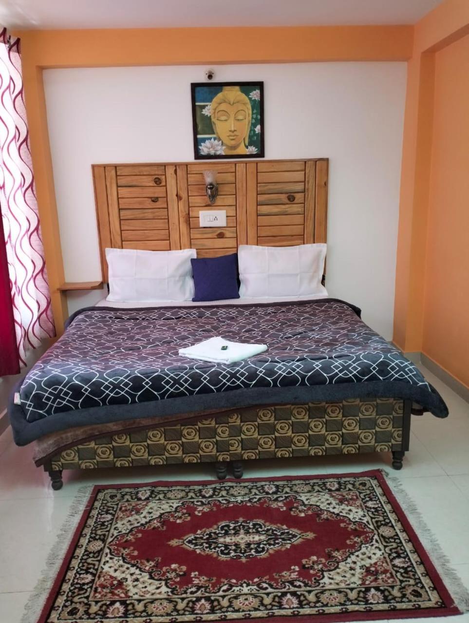 Aman Inn Dharamshala Bagian luar foto