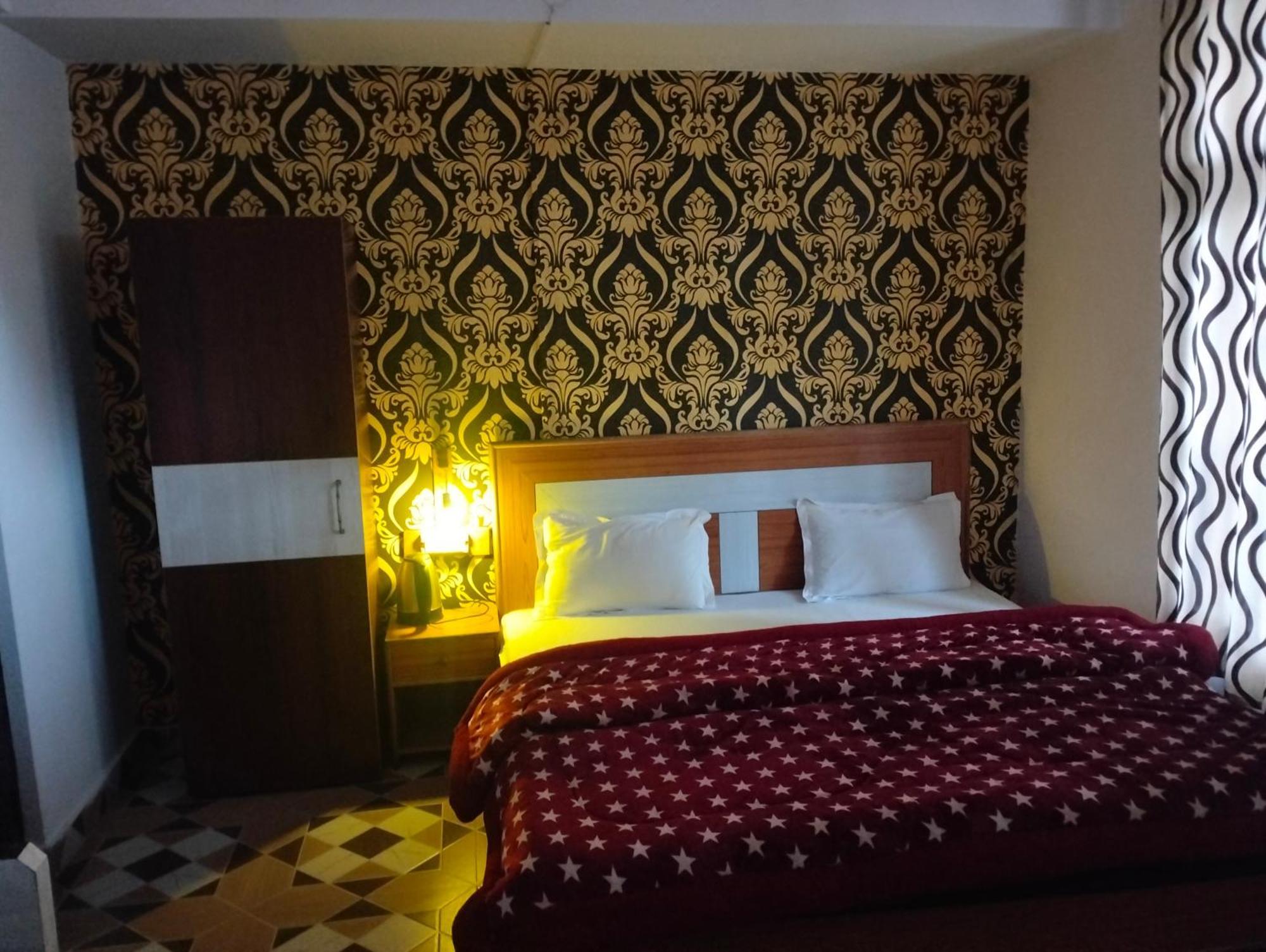 Aman Inn Dharamshala Bagian luar foto